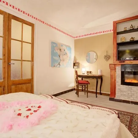 Les Lavandes Holiday home *